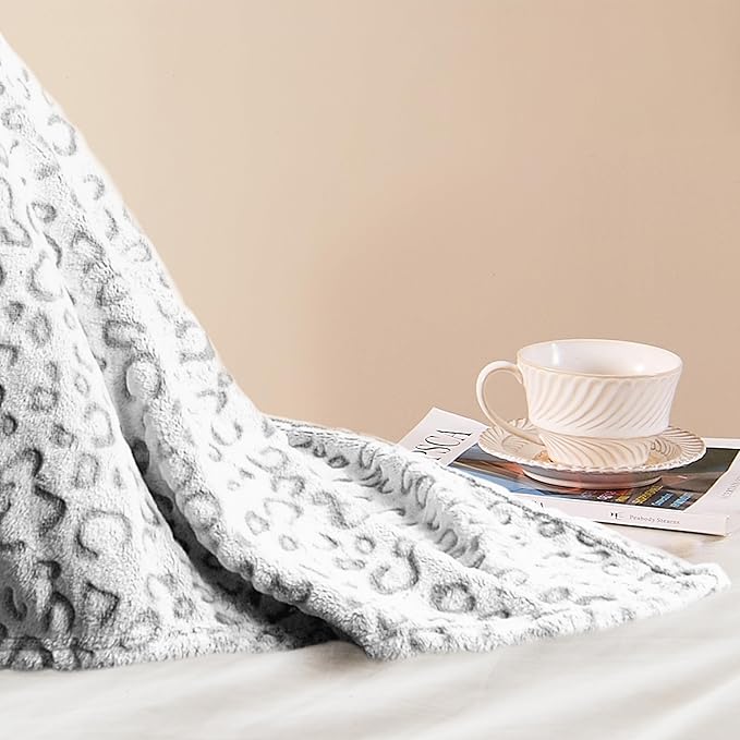 PLEASANT BOULEVARD | Leopard Throw Blanket Fleece, Premium Lightweight Cozy Warm Plush Microfiber Bedspread for Couch Sofa and Bed (Gray, Throw (50 x 60 inches))