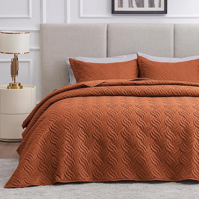 Love's cabin Quilts for Full Bed Umber Bedspreads Bedding Set - Lightweight Bedspread Comforter - Wave Pattern Bedding Coverlet for All Season - 3 Pieces (1 Quilt, 2 Pillow Shams)