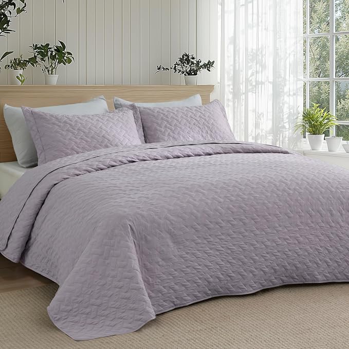 Bedsure Queen Size Quilt, Lightweight Comforter Set, Light Purple Bedspread | Coverlet, Basket Weave, All-Season Comfort, Skin-Friendly Soft, Breathable, Machine Washable, 90"x96", 3 Pcs, 2 Pillow Shams