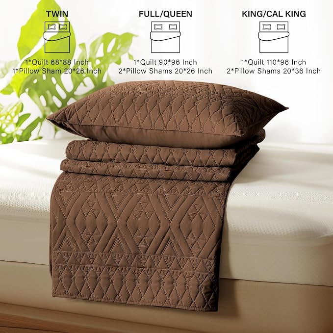 akkialla Full/Queen Size Quilt Bedding Set,Brown Lightweight Microfiber Soft Bedspread,Modern Style Geoetric Pattern Coverlet Set for All Seasons,3 Piece(1 Quilt,2 Pillow Shams)