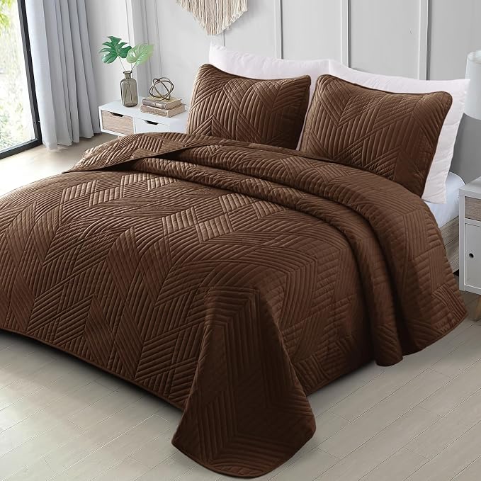 Exclusivo Mezcla Ultrasonic Twin Quilt Bedding Set, Brown | Lightweight Bedspreads, Soft Microfiber, Modern Geometric Coverlet, All Season Bed Cover, 1 Quilt and 1 Pillow Sham