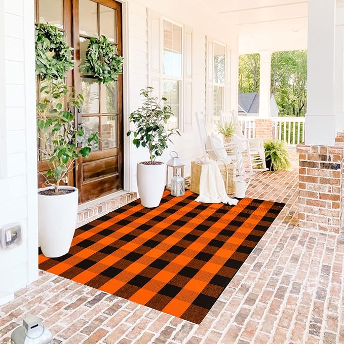 SEEKSEE Buffalo Plaid Rug 4' x 6' Orange and Black Large Front Door Mat, Layering Area Rug, Halloween Rug for Outdoor Patio Entryway Indoor Living Room Kitchen Dining Room Decor