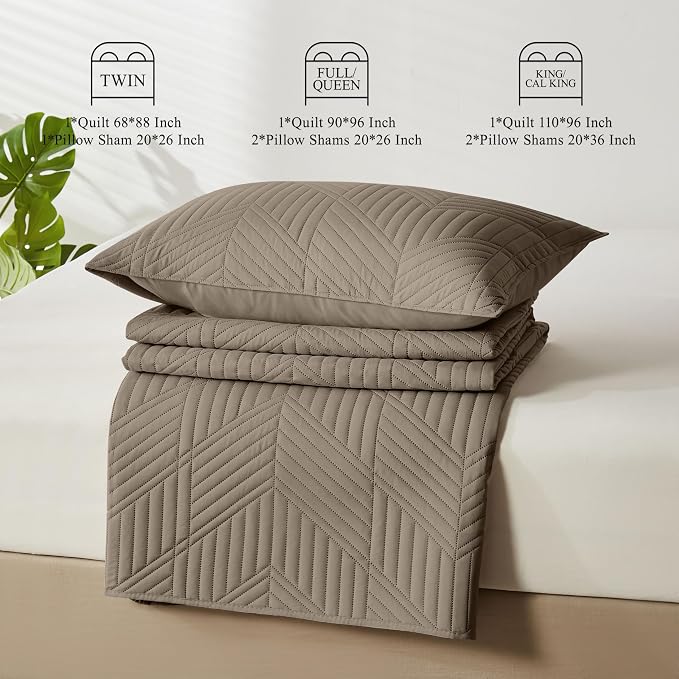 Davulos King/Cal King Quilt Set in Mocha Brown,Soft Reversible Microfiber Bedspread for All-Season Use in Bedroom or Dorm,Lightweight Modern Geometric Coverlet (1 Quilt, 2 Pillow Shams)