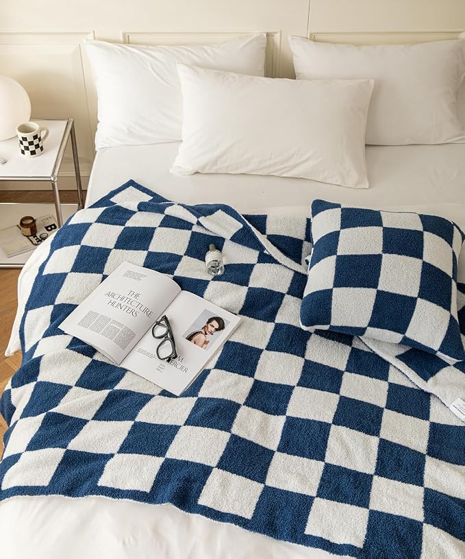 Ultra Soft Cozy Buffalo Checkerboard Grid Fluffy Microfiber Knitted Queen Blanket Super Soft Cozy Lightweight Fleece Checkered Bed Blanket for Sofa Couch Bed Travel (Navy, Queen：90"X90")