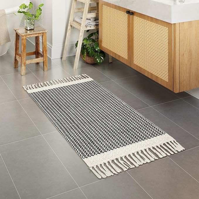 Lahome Boho Kitchen Runner Rug, 2x4.3 Washable Bathroom Entryway Rugs | Woven Cotton Throw Mat with Tassels, Farmhouse Non Shedding Lightweight Low Pile Carpet for Bath Bedroom Doorway, Khaki