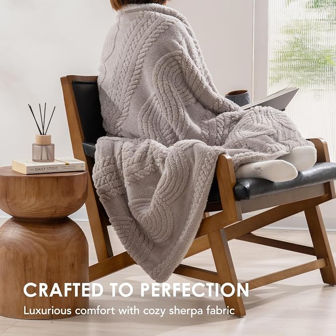 EverGrace Jacquard Reversible Sherpa Throw Blanket, 50" x 60", Silver Gray | Jacquard Sherpa Throw Blanket, Super Soft, Cozy Plush Blanket, Reversible Thick Warm Throw for Bed, Sofa, Living Room