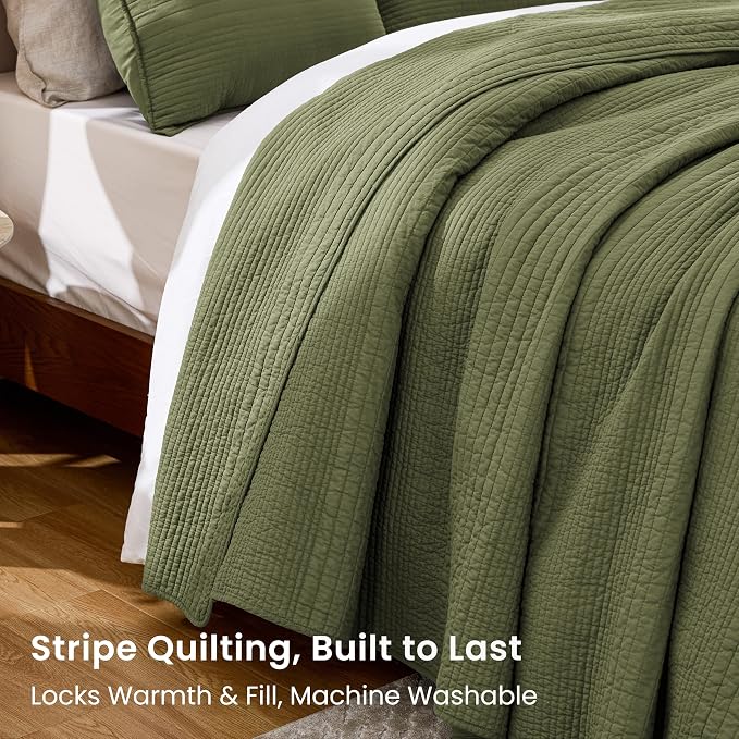 Love's cabin King Size Cotton Quilt Set, 100% Cotton Fabric Striped Textured Coverlet with Crinkled Look, Lightweight Quilted Bedspread for All Season, Includes 2 Pillow Shams, Olive Green
