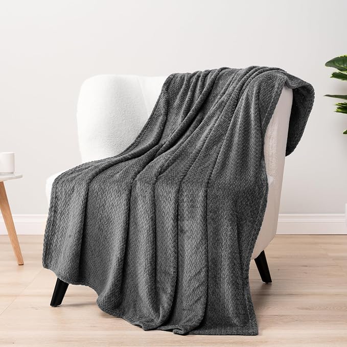 PAVILIA Soft Fleece Dark Grey Throw Blanket for Couch, Lightweight Plush Warm Blankets for Bed, Fuzzy Cozy Flannel Blanket Throw for Sofa, Travel, Jacquard Pattern, Charcoal Gray, Twin, 60x80 inch