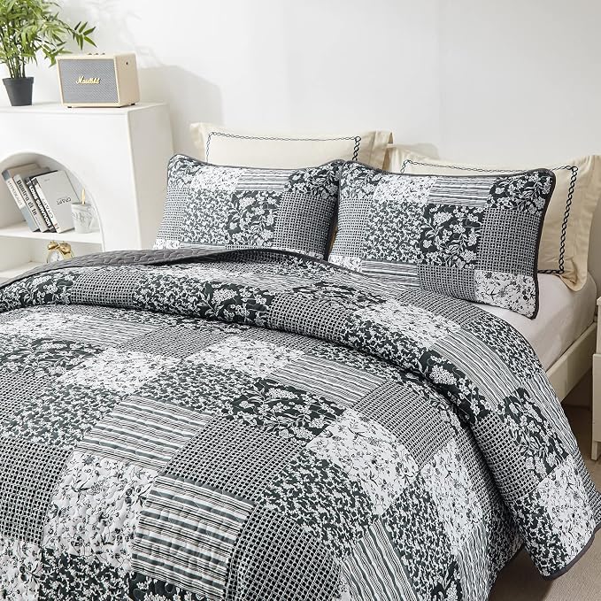 Mybedsoul Boho Quilts Queen Size, Patchwork Bedding Set, Black Grey | Soft Lightweight Microfiber Floral Coverlet Set, 3 Pieces Plaid Reversible Bedspread, Bed Sets for All Seasons 90"x96"
