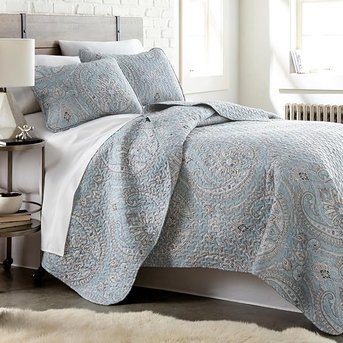 Southshore Fine Living, Inc. Oversized Quilt King Size Bedding Set, Lightweight Bedspread, Cal King Quilt Coverlet & 2 Matching Quilted Pillow Shams, Blue Paisley Bedding Set, Pure Melody Aqua