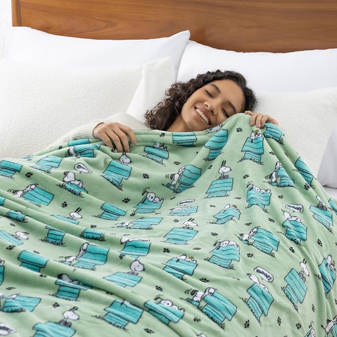 Berkshire Peanuts® VelvetLoft® Cute Character Snoopy Plush Blanket,Regular Snoopy Dog House Poses & Paws Closed in Sage,Twin 60 in x 90 in (Official Peanuts® Product)