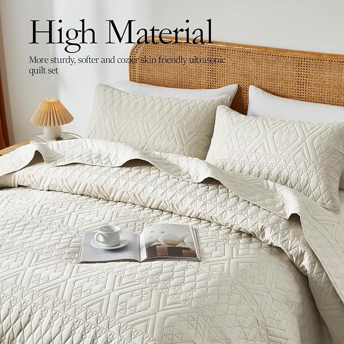 akkialla Twin Quilt Set, Boho Style in a Solid Color, Cream Lightweight Microfiber Bedspread, Soft and Breathable Coverlet for All Seasons, 2-Piece Bedding Set (1 Quilt, 1 Pillow Sham)
