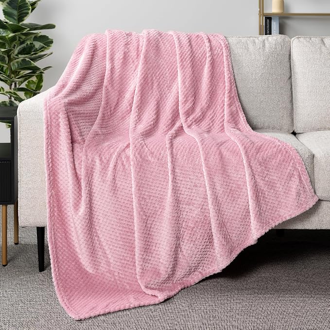 PAVILIA Light Pink Fleece Throw Blanket for Couch Sofa Bed, Soft Fuzzy Waffle Jacquard Microfiber, Warm Lightweight Fade-Resistant Decorative All Season Throw, 50x60