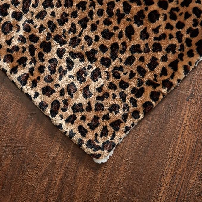 MERRYLIFE Cheetah Print Sherpa Throw Blanket Ultra-Plush Comfort | Decorative, Soft, Colorful | Home, Couch, Outdoor, Travel Use (Leopard, 60" 70")