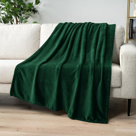 PAVILIA Fleece Blanket Throw Twin Size | Super Soft, Plush, Luxury Flannel Throw | Lightweight Microfiber Blanket for Sofa Couch Bed (Emerald Green, 60x80 inches)