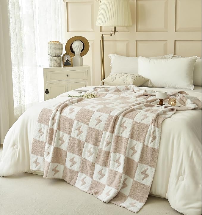 Ultra Soft Cozy Buffalo Checkerboard Grid with Lightning Pattern Fluffy Microfiber Knitted Throw Blanket Lightweight Fleece Checkered Blanket for Sofa Couch Bed Travel