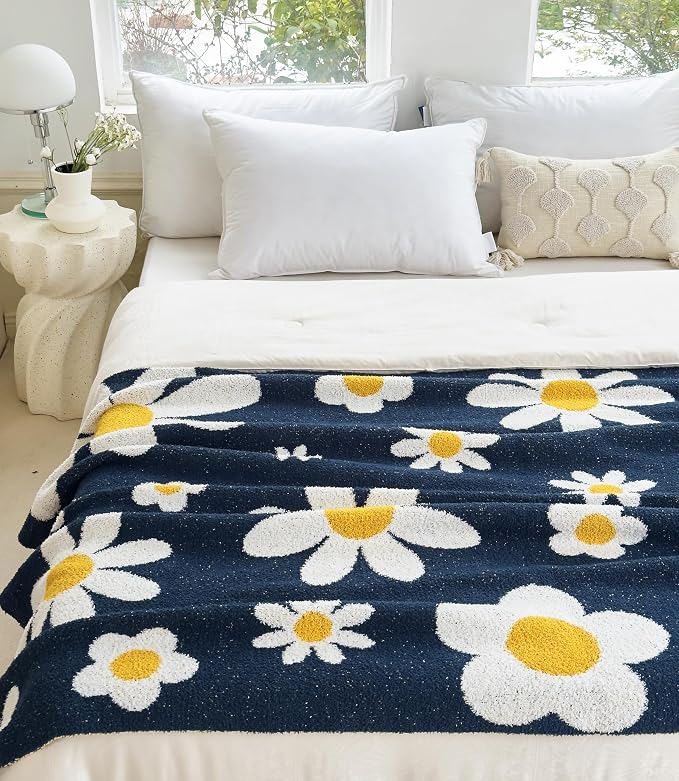 Ultra Soft Cozy Daisy Sunflower Knitted Throw Blanket Fluffy Microfiber Checkerboard Bed Blanket Lightweight Both Sides Blanket for Couch Sofa Bed (Daisy Bule, Baby 30"x40")