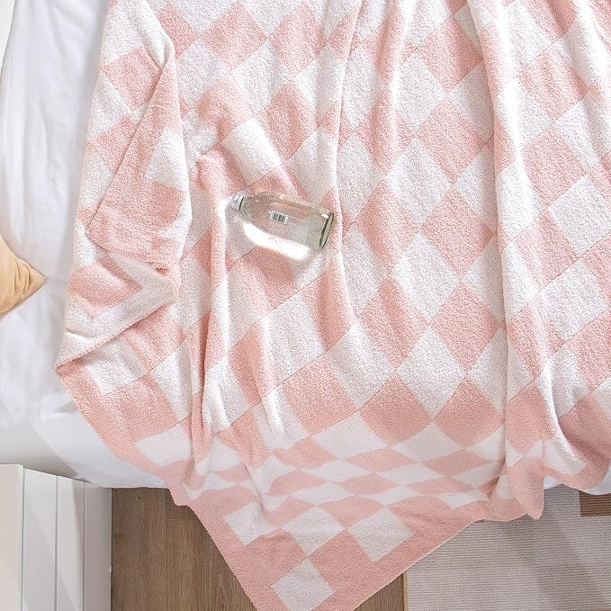 SeaRoomy Fuzzy Checkered Throw Blanket for Couch,Light Pink 60"X79" | Warm,Cozy,Fluffy,Lightweight,Gift for Women Couch Sofa Bed Room Decor