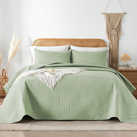 Davulos Twin Quilt Bedding Set,Sage Green Ultrasonic Quilt Set Reversible Microfiber Bedspread,Lightweight Soft Modern Geometric Coverlet Set for All Seasons(1 Quilt,1 Pillow Sham)