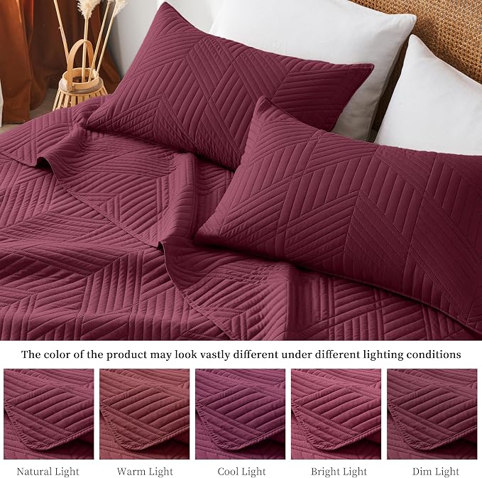 Davulos Full/Queen Quilt Set, Burgundy Lightweight Microfiber Bedspread, Reversible All Season Coverlet with Modern Geometric Pattern, Ultra Soft & Breathable (1 Quilt, 2 Pillow Shams)