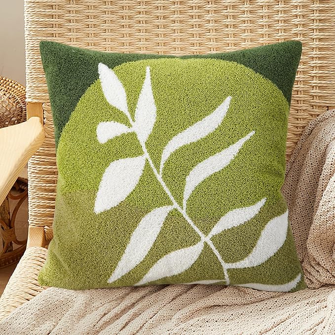 Merrycolor Boho Decorative Throw Pillow Covers 18x18 Tufted Green Decorative Pillows Covers Leaf Mid Century Modern Throw Pillows for Bed Couch Sofa Living Room 1PC （Green and White ）