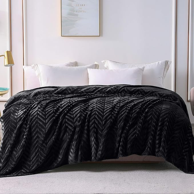Whale Flotilla Flannel Fleece Bed Blanket Queen Size, Black | Lightweight Breathable Soft Bedspread, Plush Fluffy Coverlet Chevron Design Decorative Blanket for All Season, 90x90 Inch