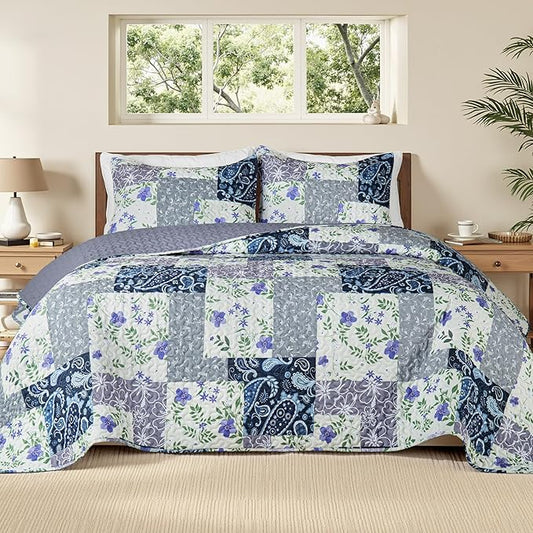 Whale Flotilla California King Size Quilt Set, Extra Soft Floral Bedspreads | Paisley Flowers Reversible Lightweight Oversized King Quilt Bedding Set, Printed Coverlet with 2 Pillow Shams for All Seasons