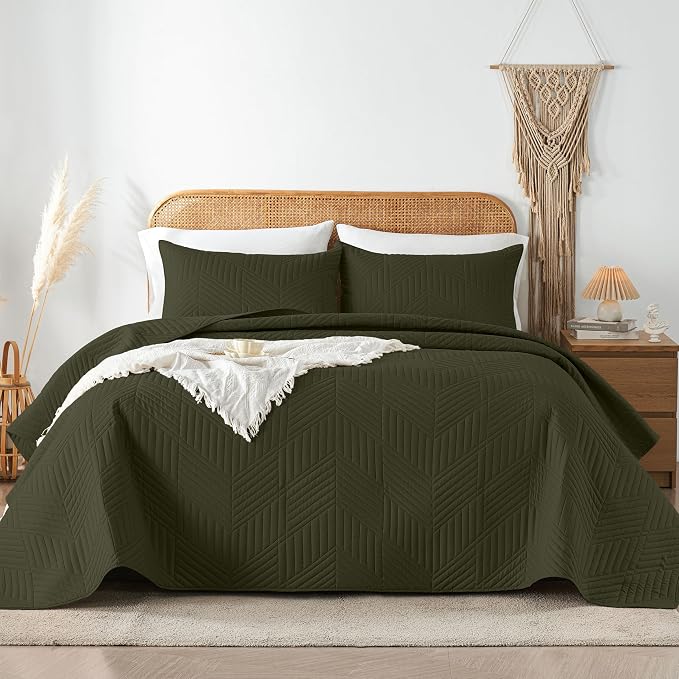 Davulos Twin Quilt Bedding Set,Green Ultrasonic Quilt Set Reversible Microfiber Bedspread,Lightweight Soft Modern Geometric Coverlet Set for All Seasons(1 Quilt,1 Pillow Sham)