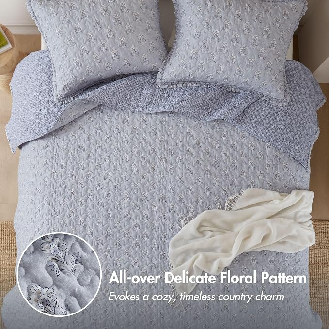 Madison Park Vintage Floral Quilt Set, 3PC King/Cal King Reversible Bed Set | Lightweight Bedspread Set with 2 Shams, Traditional Block Print Coverlets with Ruffled Edge, Grayish Blue