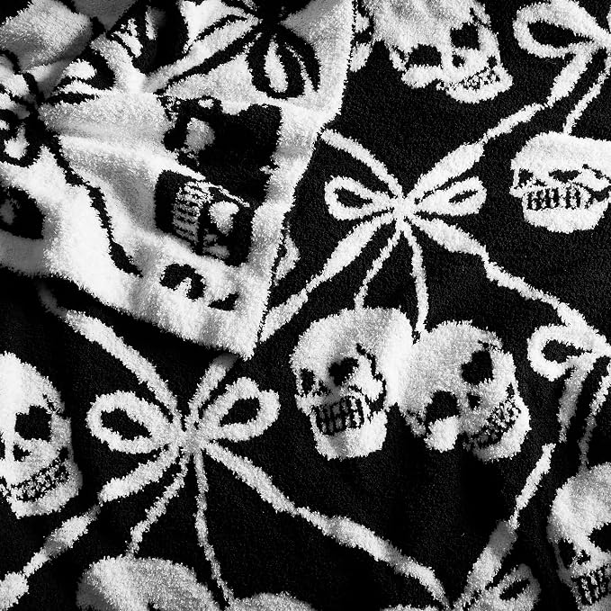 WDCOZY Halloween Throw Blanket Reversible Super Soft Knitted Blankets for Couch Bed Sofa Microfiber Warm Cozy Comfy Lightweight Fall Comfort Fluffy Fuzzy Knit Blanket Cute 60x80 Inches Skull & Bones