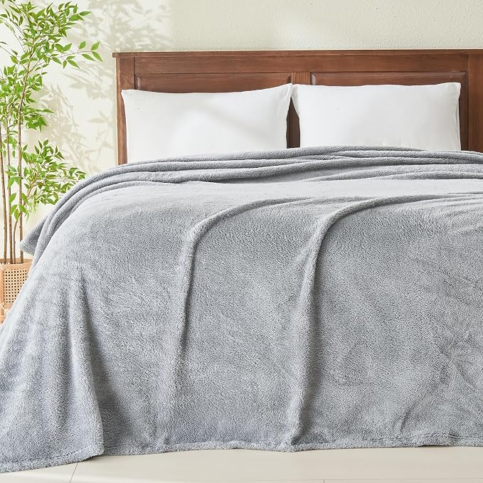 NEWCOSPLAY Knitted Throw Blanket for Couch Sofa Bed, Light Grey, 90"x90" | Super Soft Plush, Fuzzy Fluffy Microfiber, Lightweight Cozy Blanket for Room Decor, All Season Use