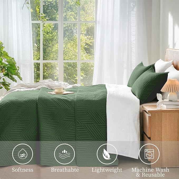 Davulos Twin Quilt Set,Olive Green Lightweight Reversible Bedspread for All Seasons,Soft Modern Microfiber Geometric Coverlet for Dorm Room or Guest Bedroom(1 Quilt,1 Pillow Sham)