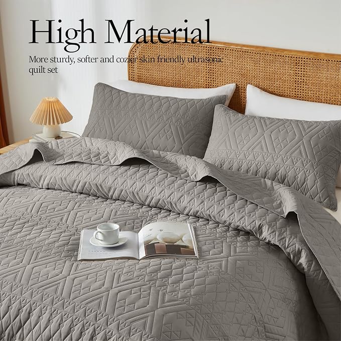 akkialla Twin Size Quilt Bedding Set,Dark Grey Lightweight Microfiber Soft Bedspreads,Modern Style Geoetric Pattern Coverlet Set for All Seasons,2 Piece(1 Quilt,1Pillow Sham)