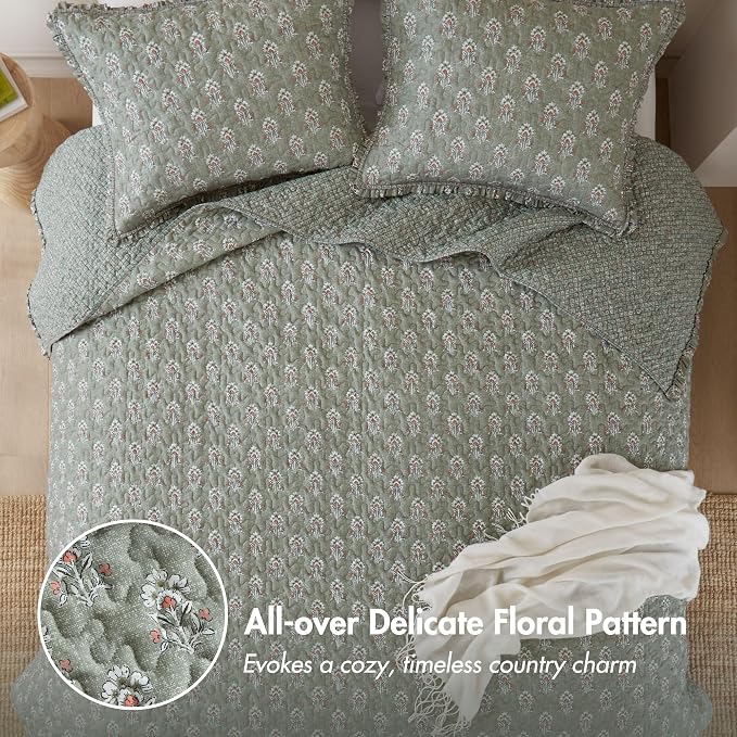 Madison Park Vintage Floral Quilt Set, 3PC King/Cal King Reversible Bed Set | Lightweight Bedspread Set with 2 Shams, Traditional Block Print Coverlets with Ruffled Edge, Sage Green
