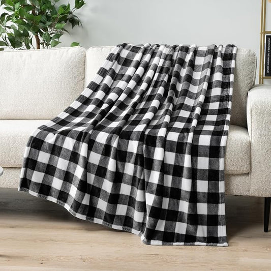 PAVILIA Black and White Buffalo Plaid Fleece Throw Blanket for Couch, Soft Checkered Flannel Blanket for Sofa, Plaid Christmas Couch Throw Bed, Warm Cozy Decorative Blanket Fall Decor Gift, 50x60