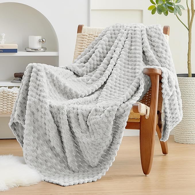 EXQ Home Gentle Soft Fleece Throw Blanket – Cozy Lightweight 3D Imitation Turtle Shell Jacquard Blanket for Couch Bed – All-Season Warm Fuzzy Flannel Blanket for Women Mom Her Gift(60"x80",Light Grey)