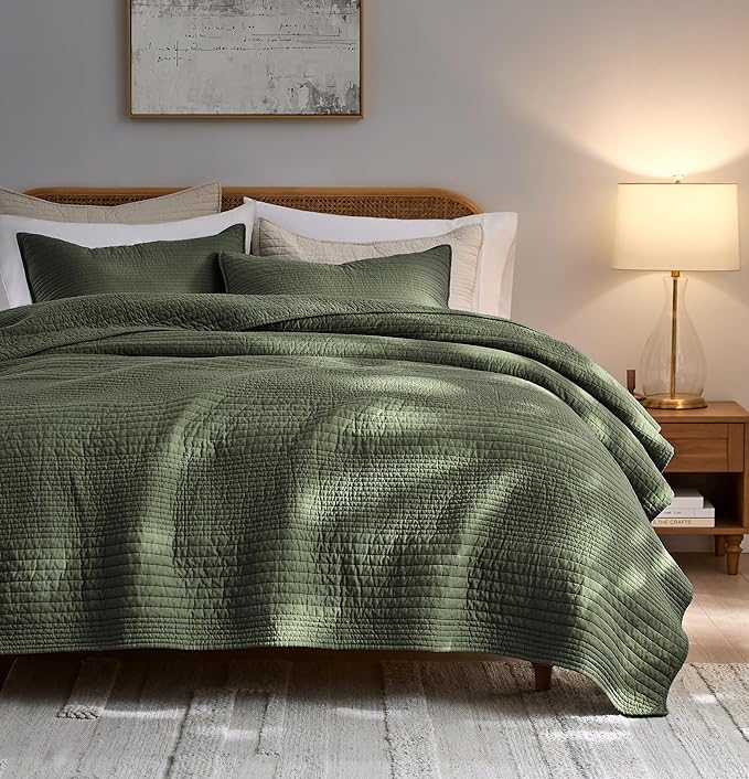 palassio Striped Olive Green 100% Cotton Quilt Twin Size Bedding Sets, Lightweight Crinkly Channel Pick Stitch Textured Bedspread Soft Shabby Chic Farmhouse Country Coverlet for All Season, 1 Sham