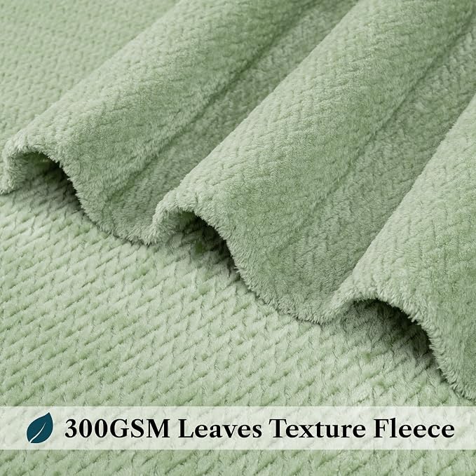 PAVILIA Soft Fleece Light Green Throw Blanket for Couch, Lightweight Plush Warm Blankets for Bed, Fuzzy Cozy Flannel Blanket Throw for Sofa, Travel, Jacquard Pattern, Sage Green, 50x60 inch