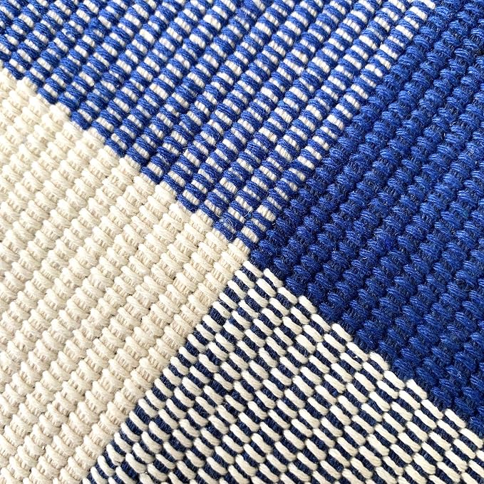 Levinis Buffalo Check Rug 2' x 3'- Cotton Washable Front Porch Rugs Door Mats Hand-Woven Checkered Plaid Rug for Entry Way/Kitchen/Bathroom/Bedroom, (Blue and White Plaid, 23.6"x 35.4")