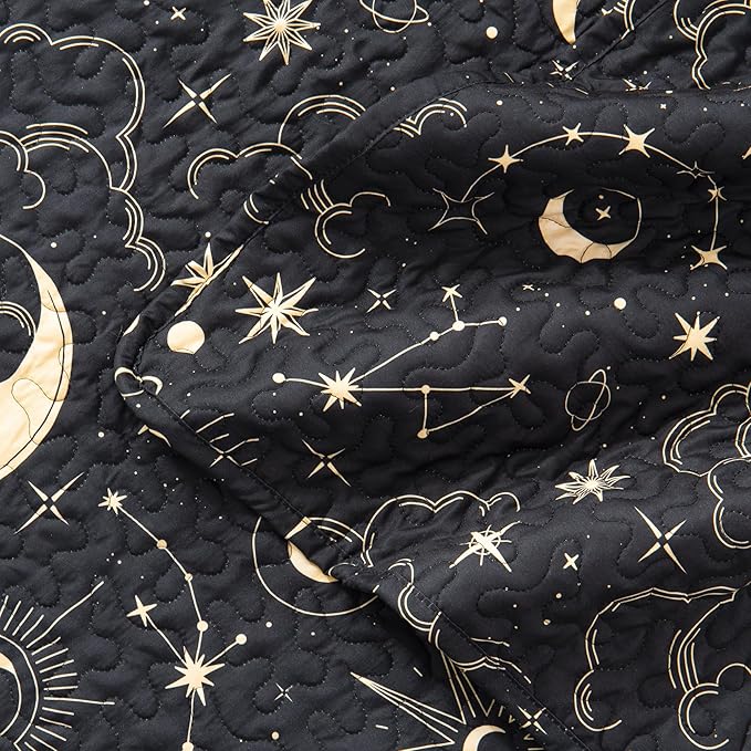 EXQ Home Quilt Set Twin Size Black Print Black Sun Starry Pattern | Soft Microfiber Bedspread, Breathable & Wrinkle-resistant Coverlet. All-season Use for Hot Sleepers. 2-pc Set with 1 Sham