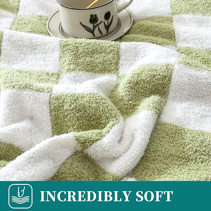 SeaRoomy Fuzzy Checkered Throw Blanket for Couch,Green 60"X79" | Warm,Cozy,Fluffy,Lightweight,Gift for Women Couch Sofa Bed Room Decor