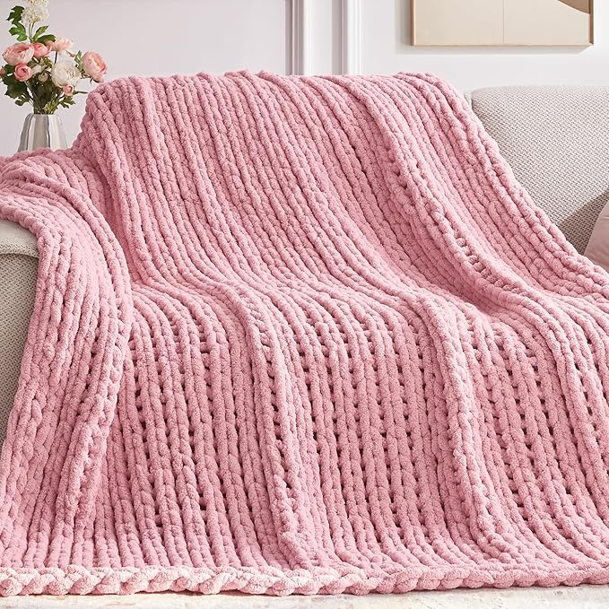 Negwoo Chunky Knit Throw Blanket, Knitted Throw Chenille Yarn, 60"*80" | Soft Thick Cable Knitted Blankets, Handmade Big Thick Blanket, Machine Washable Cute Comfy Blanket for Home Decor, Light pink