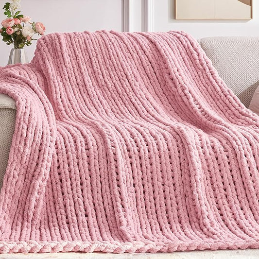 Negwoo Chunky Knit Throw Blanket, Knitted Throw Chenille Yarn, 30"*40" | Soft Thick Cable Knitted Blankets, Handmade Big Thick Blanket, Machine Washable Cute Comfy Blanket for Home Decor, Light pink