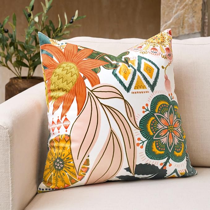 Tyrot Boho Floral Velvet Throw Pillow Covers 16x16 Inch Set of 2 Farmhouse Cushion Covers Mid Century Modern Botanical Home Decor Accent Pillow Cases for Couch Bed Sofa Living Room, Bedroom