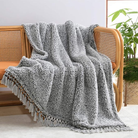 Ultra Soft Cozy Sherpa Throw Blanket, Light Weight Warm Decorative Throw Blanket with Tassel, 2 Tones Ombre Black Pattern Reversible Boho Style Blanket for Sofa, Couch, Bedroom,Travel, 50”x60”