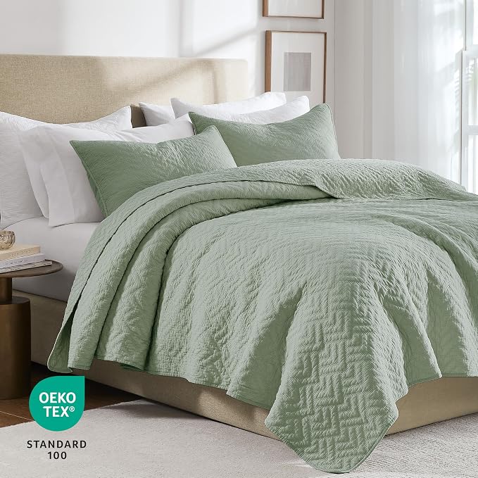 palassio Sage Green 100% Cotton Quilt Queen Size Bedding Sets with 2 Pillow Shams, Lightweight Textured Farmhouse Country Bedspread Soft Shabby Chic Patterned Coverlet for All Season, 3 Pieces