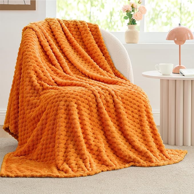 BEDELITE Fall Blanket for Couch, Soft Autumn Gifts for Women, Orange,60*80 | 3D Jacquard Decorative Fleece Blanket, Super Soft Plush Throws, Cute Birthday Gift for Women & Men, Suitable for Autumn