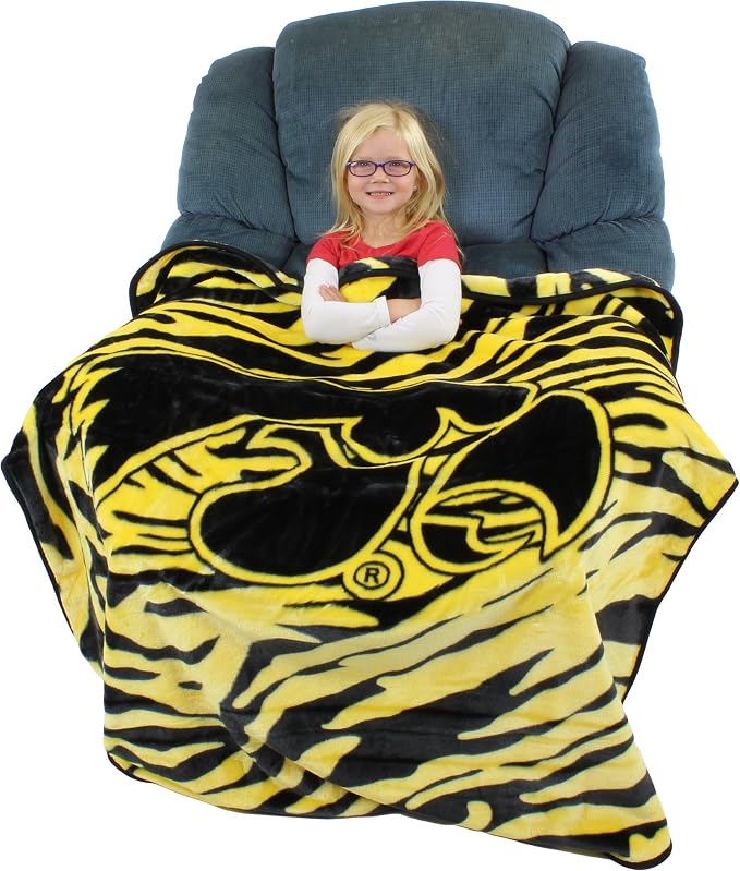 College Covers Iowa Hawkeyes Raschel Throw Blanket, 60 in by 50 in