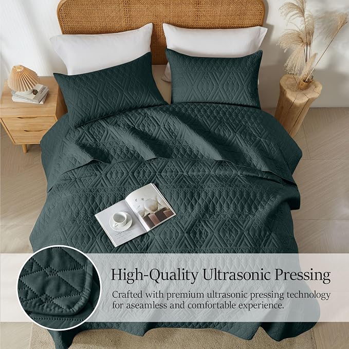 akkialla Twin Size Quilt Bedding Set,Forest Green Lightweight Microfiber Soft Bedspreads,Modern Style Geoetric Pattern Coverlet Set for All Seasons,2 Piece(1 Quilt,1Pillow Sham)