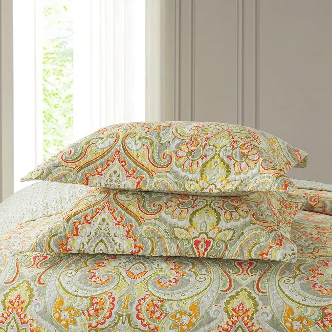 NEWLAKE Cotton Bedspread Quilt Sets-Reversible Patchwork Coverlet Set, European Beige Floral Pattern, King Size